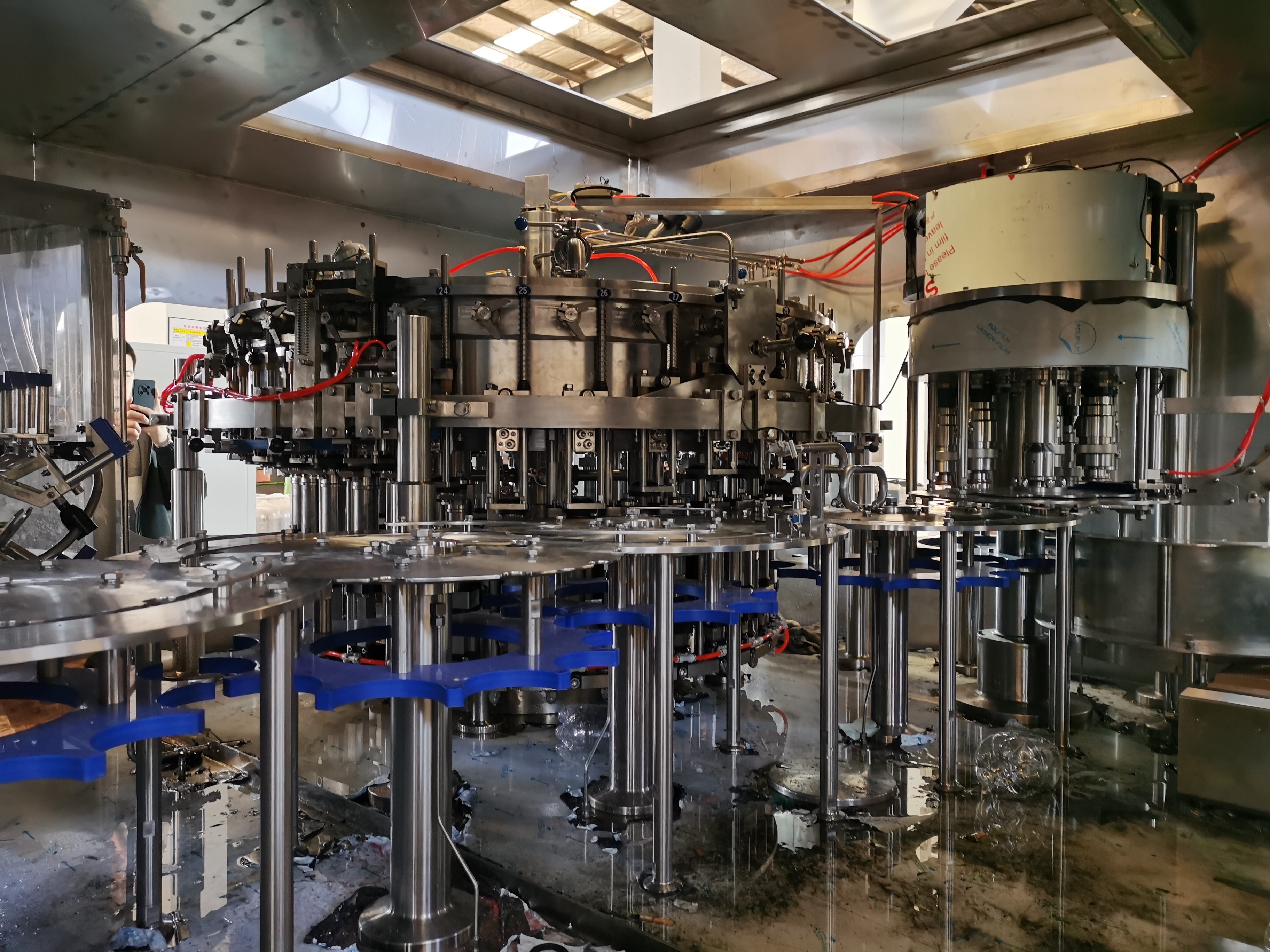 3000BPH 1.5L PET瓶新鲜啤酒馅料 