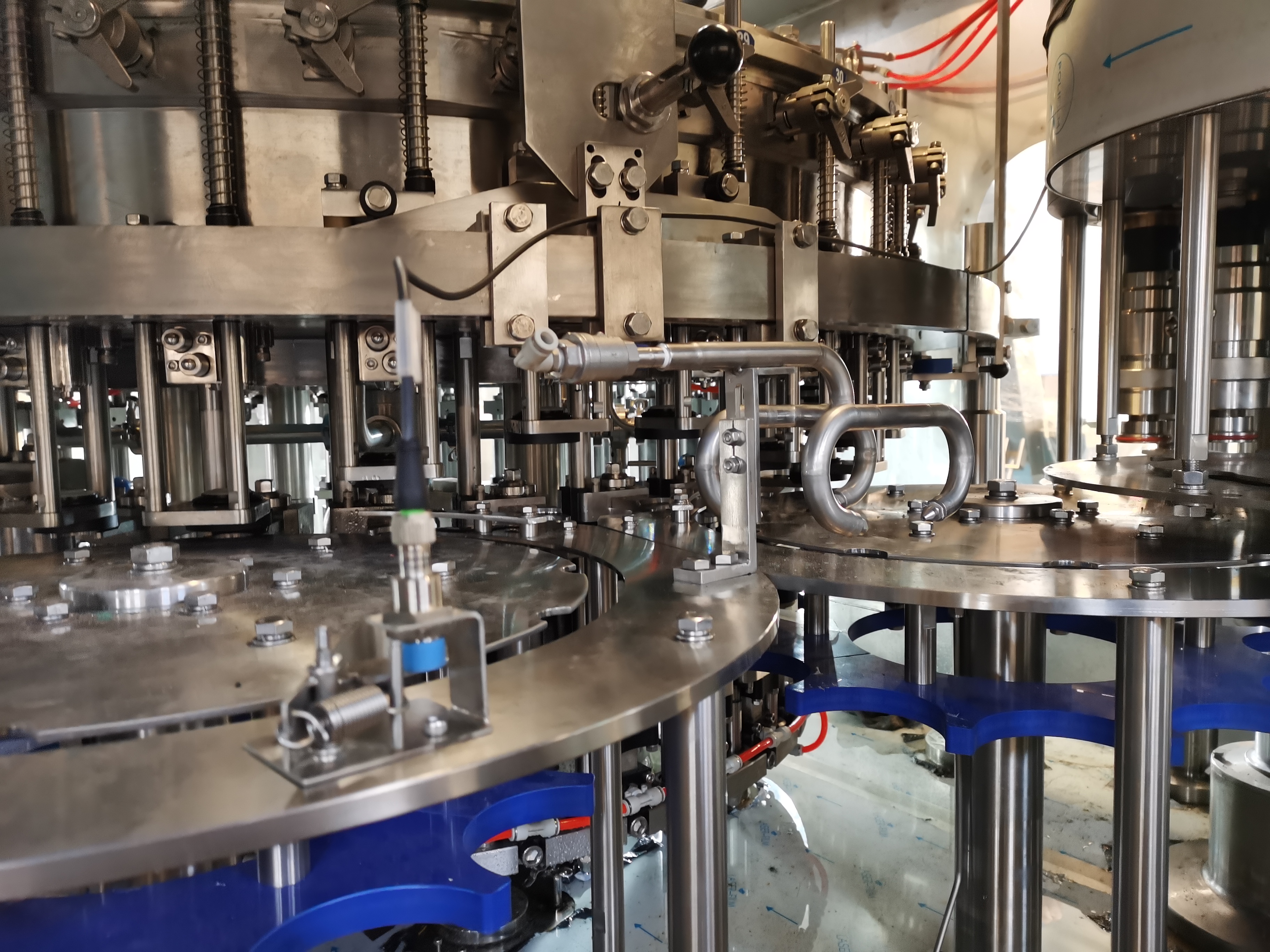 3000BPH 1.5L PET瓶新鲜啤酒馅料 