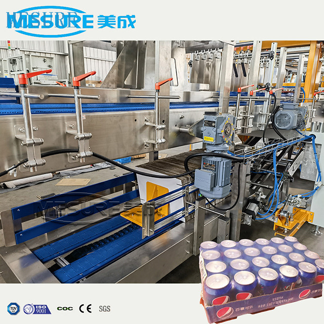 自动PE胶片纸箱垫或托盘纸板增加了瓶子的热收缩包装机可以喝
